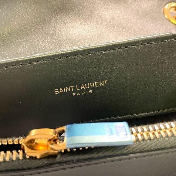 ❤️SOLD❤️SAINT LAURENT LOULOU MEDIUM SHOULDER/CROSSBODY BAG IN QUILTED SUEDE - Picture 6 of 15